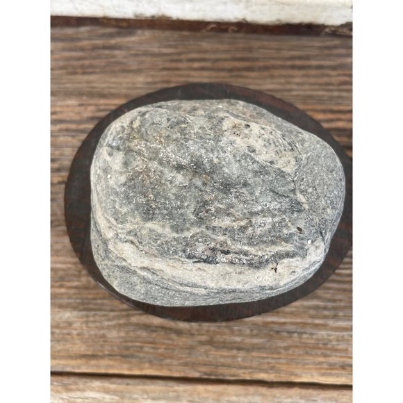 Vintage Alaska Art Match Safe Flint Rock Leather Artist Signed - Picture 3 of 11